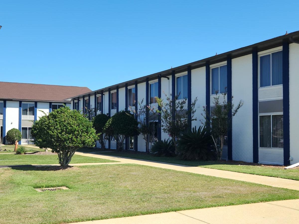 Americas Best Value Inn & Suites-Foley Bagian luar foto